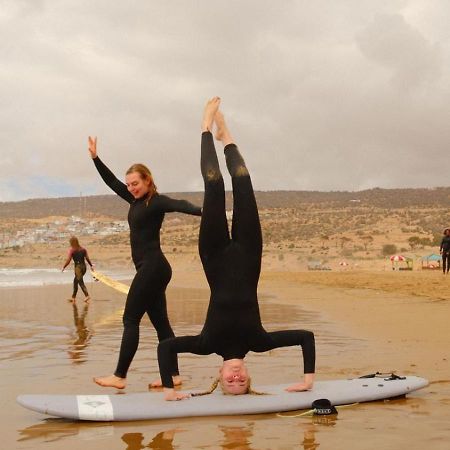 Sable Beach Surf Camp Tamraght エクステリア 写真